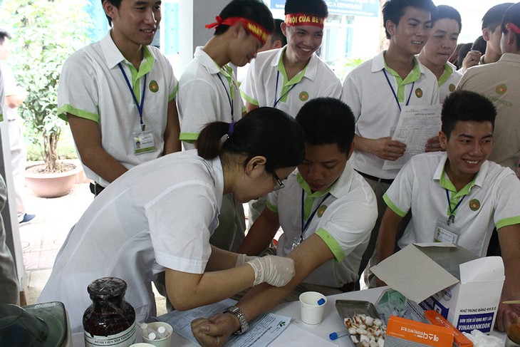 Hanoi busy with programs for children - ảnh 3